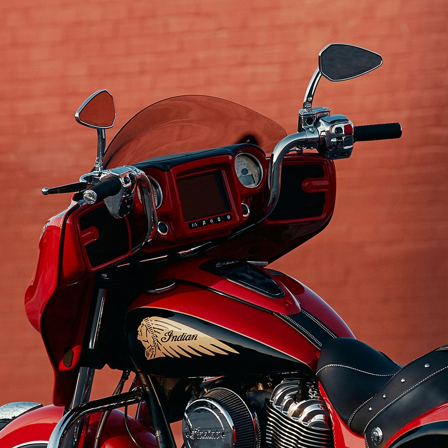 Polycarbonate 13.7 in. Flare™ Windshield -Tinted