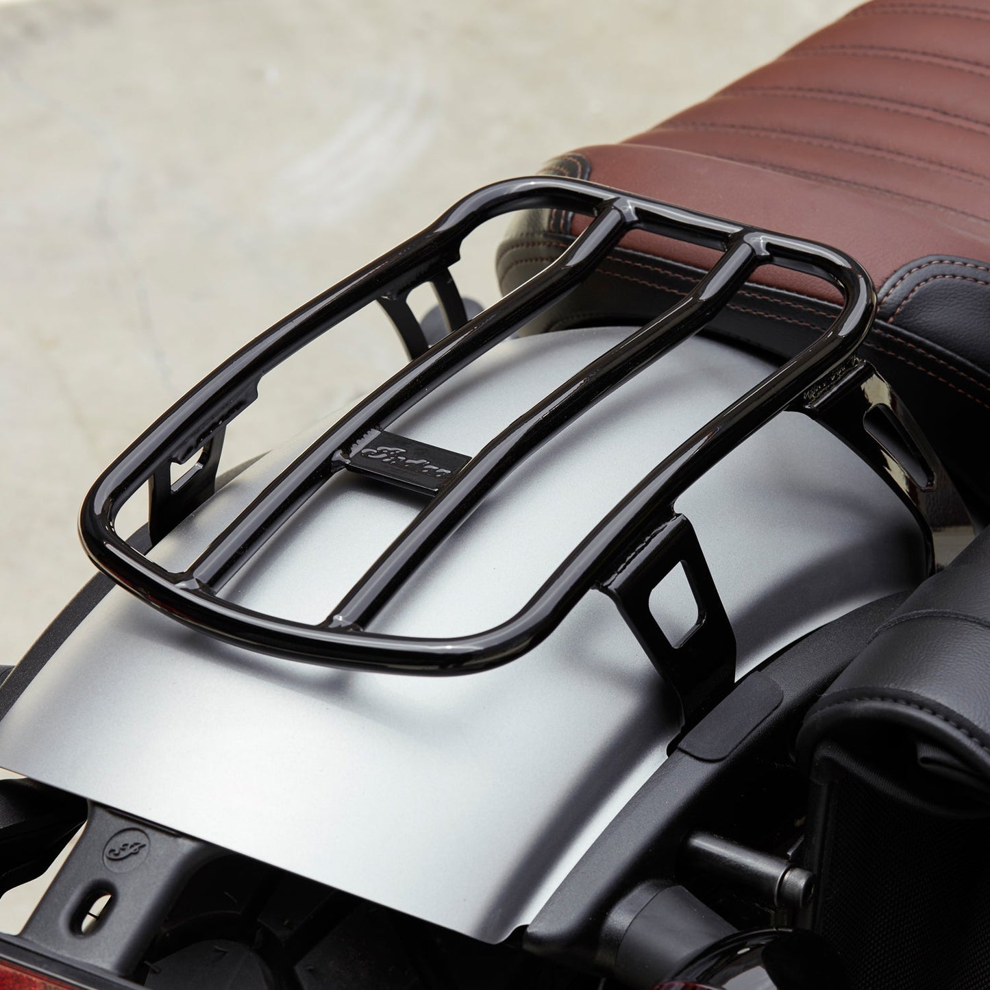 Solo Luggage Rack -Gloss Black